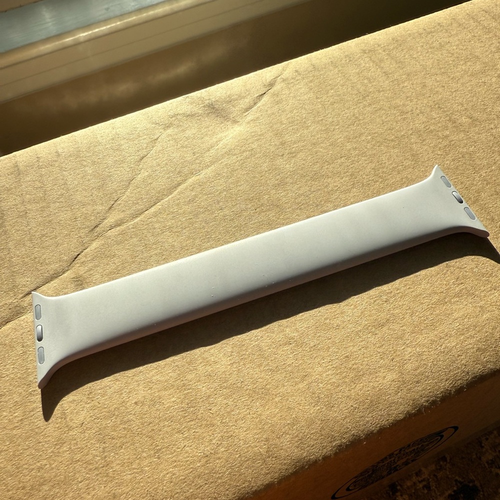 Lavender Loop Apple Watchband - 41mm, size 6